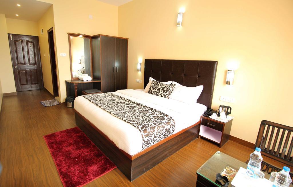 The Grand Welcome Hotel Shimla Buitenkant foto