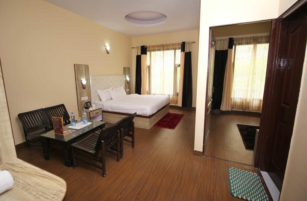 The Grand Welcome Hotel Shimla Kamer foto