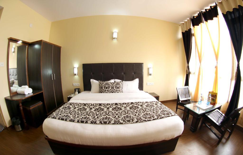 The Grand Welcome Hotel Shimla Kamer foto