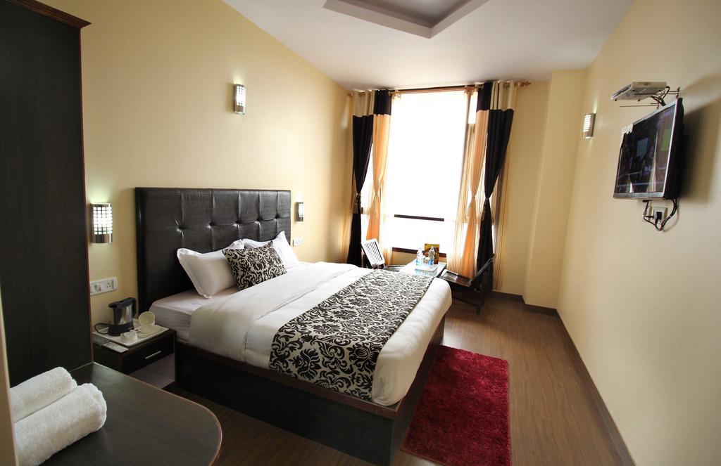 The Grand Welcome Hotel Shimla Kamer foto
